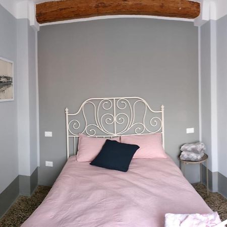 Molo27 Apartment Genoa Bagian luar foto