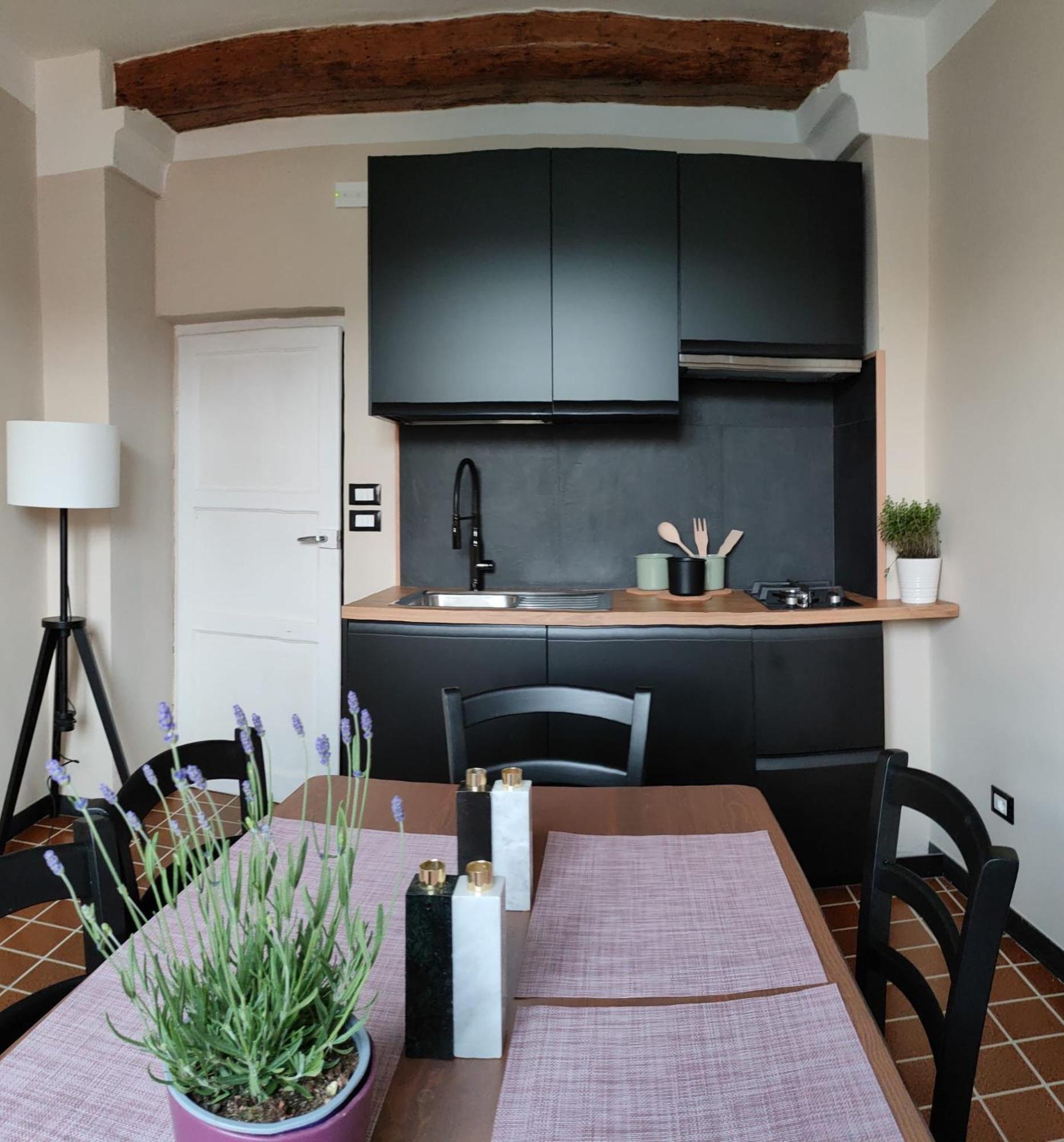 Molo27 Apartment Genoa Bagian luar foto