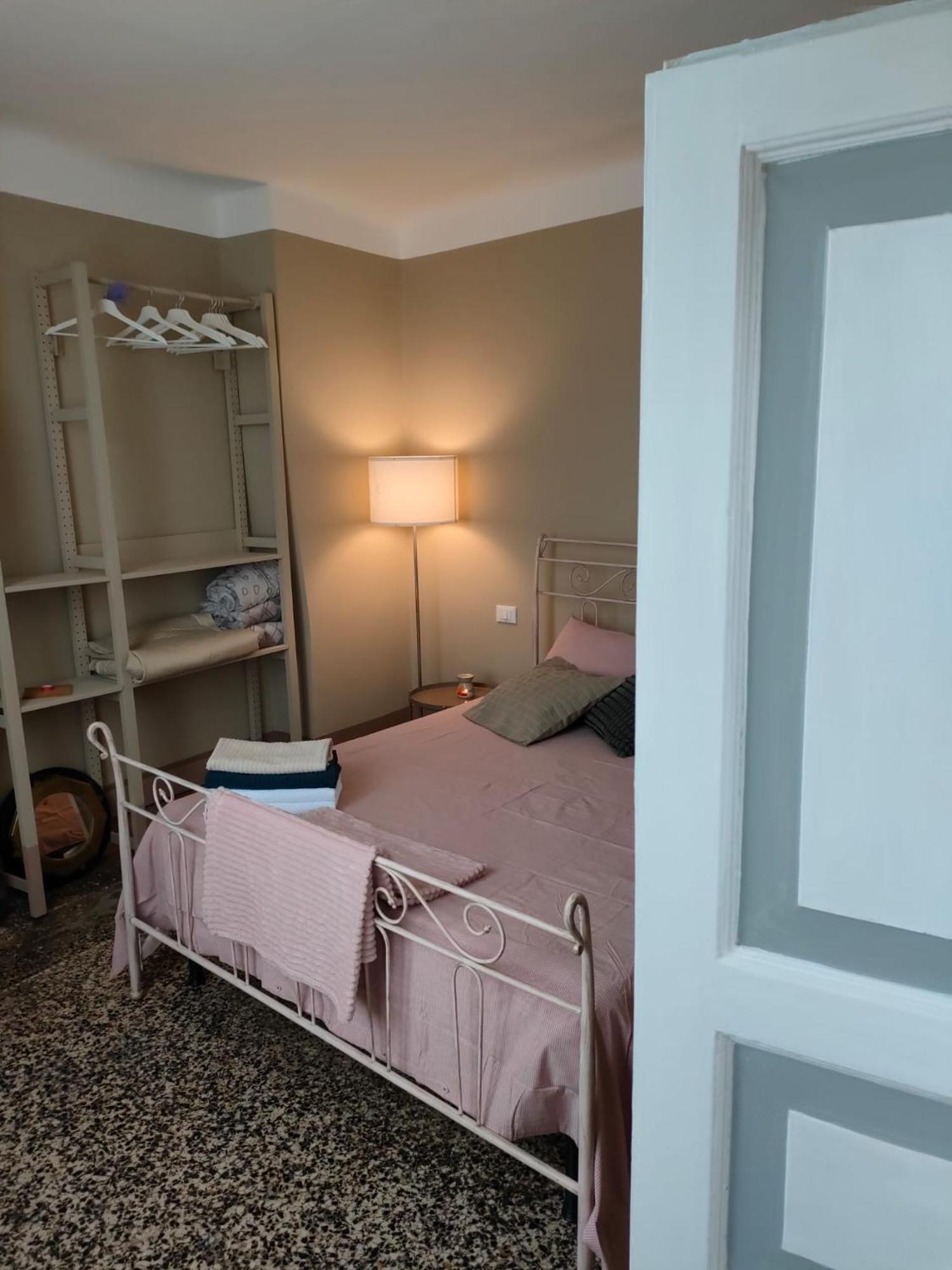 Molo27 Apartment Genoa Bagian luar foto