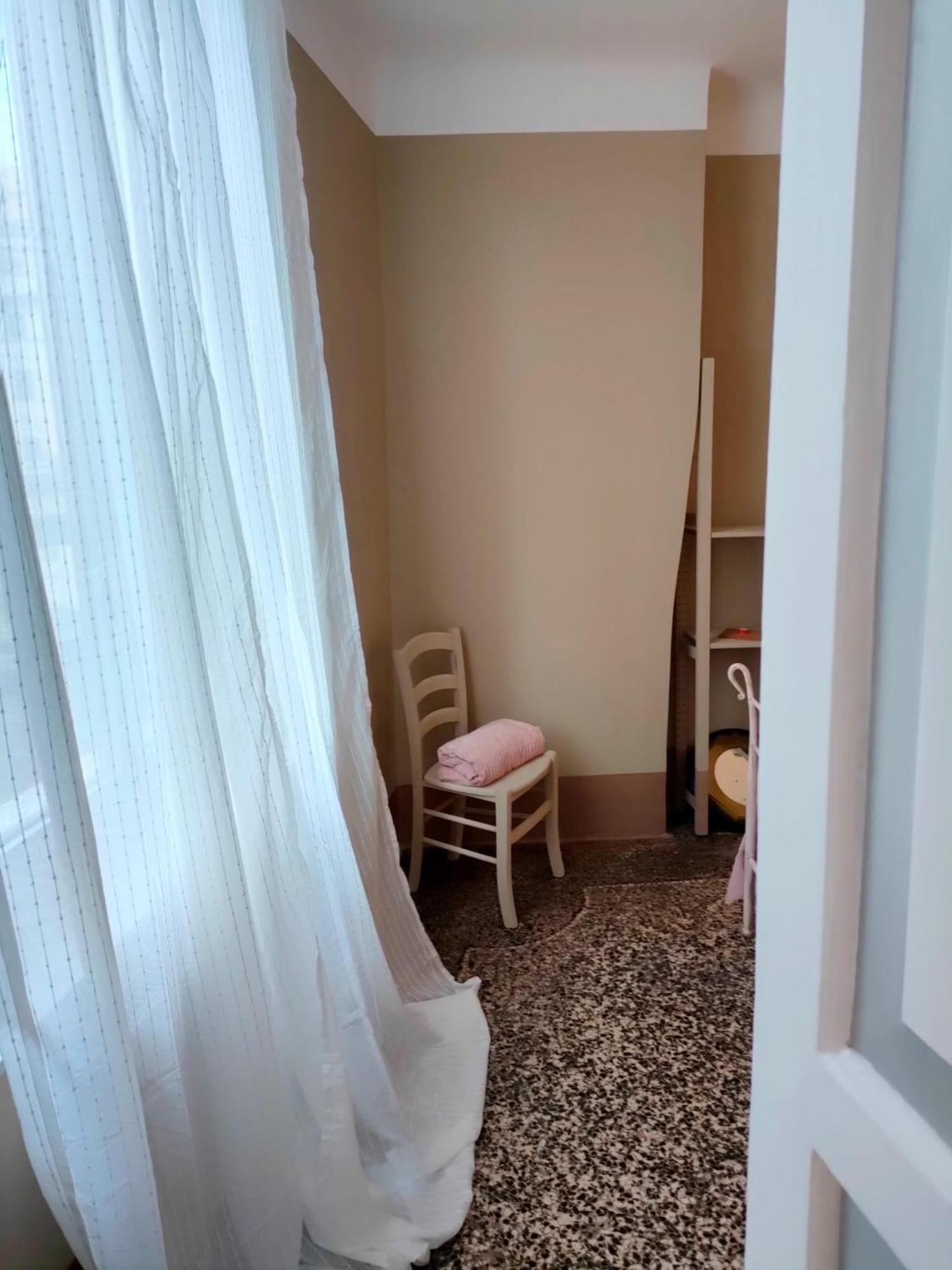 Molo27 Apartment Genoa Bagian luar foto