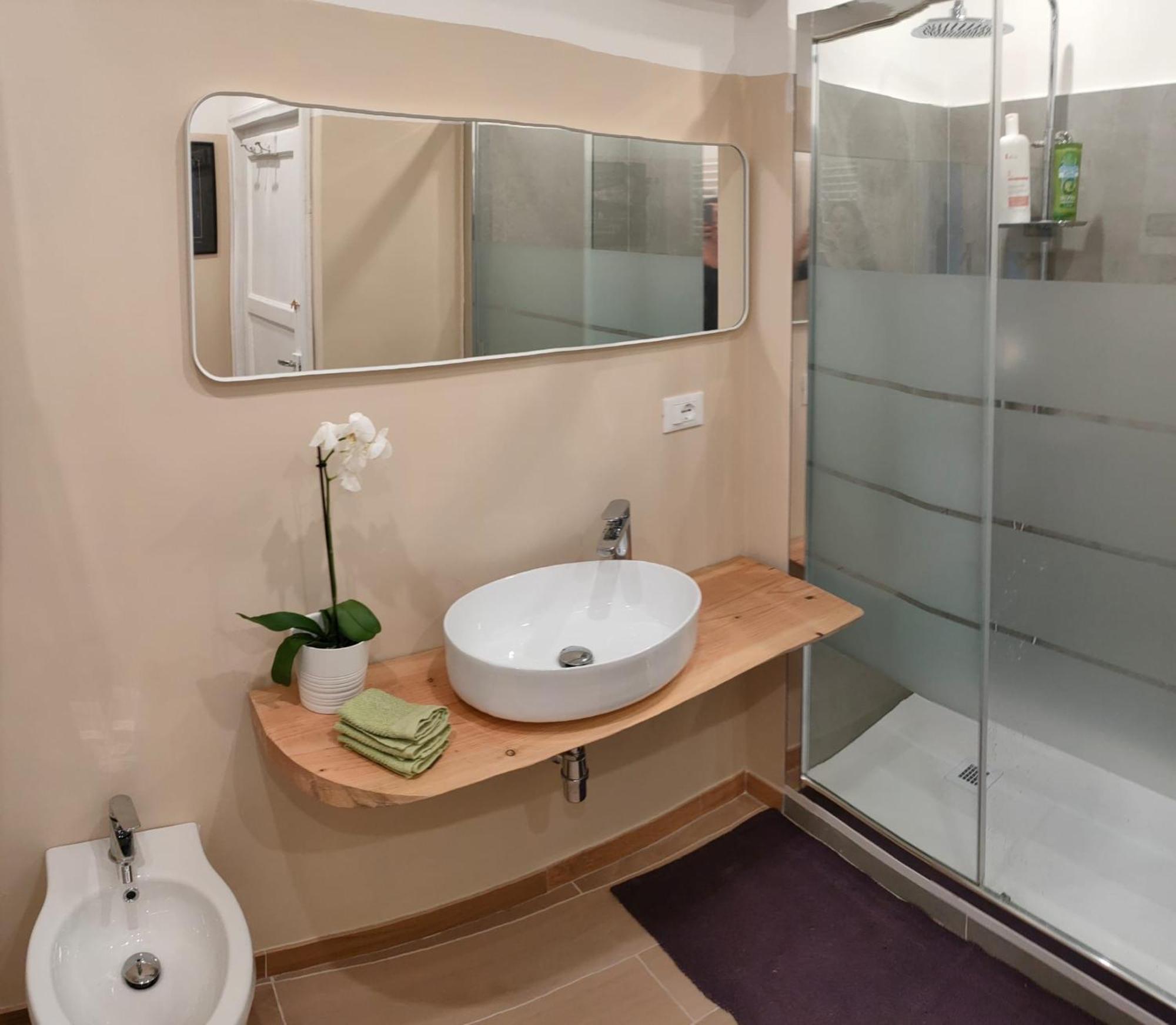 Molo27 Apartment Genoa Bagian luar foto